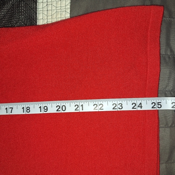 White Stag XL-16/18 Tee Red w/ Blue Trim Sleeveless Top Tank Acrylic Nylon - Picture 8 of 8